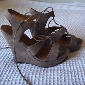 Taupe wedges
